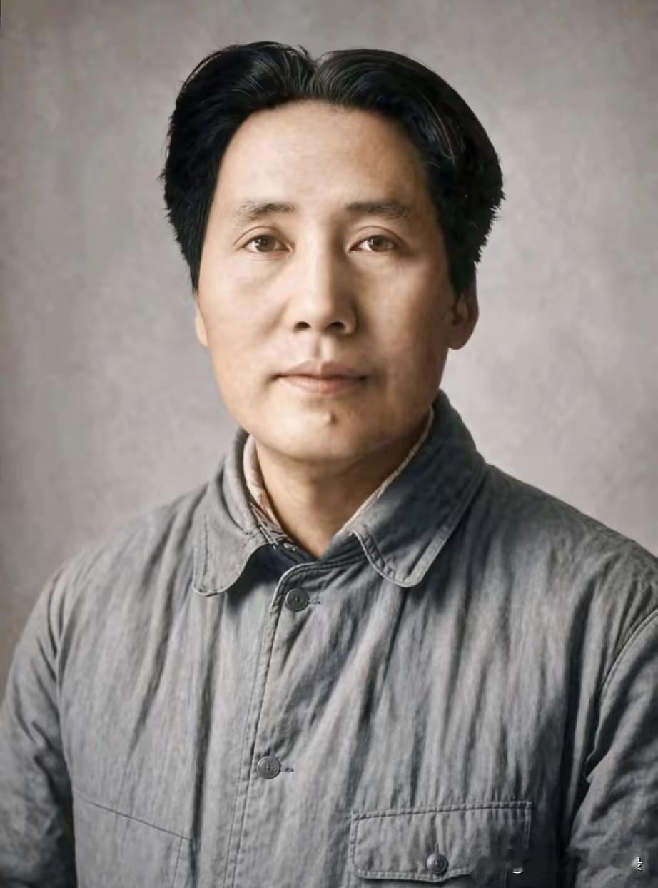 毛爷爷走到哪里，人民欢迎到哪里。我们要加倍努力学习毛爷爷的爱国之心。一心为国为民