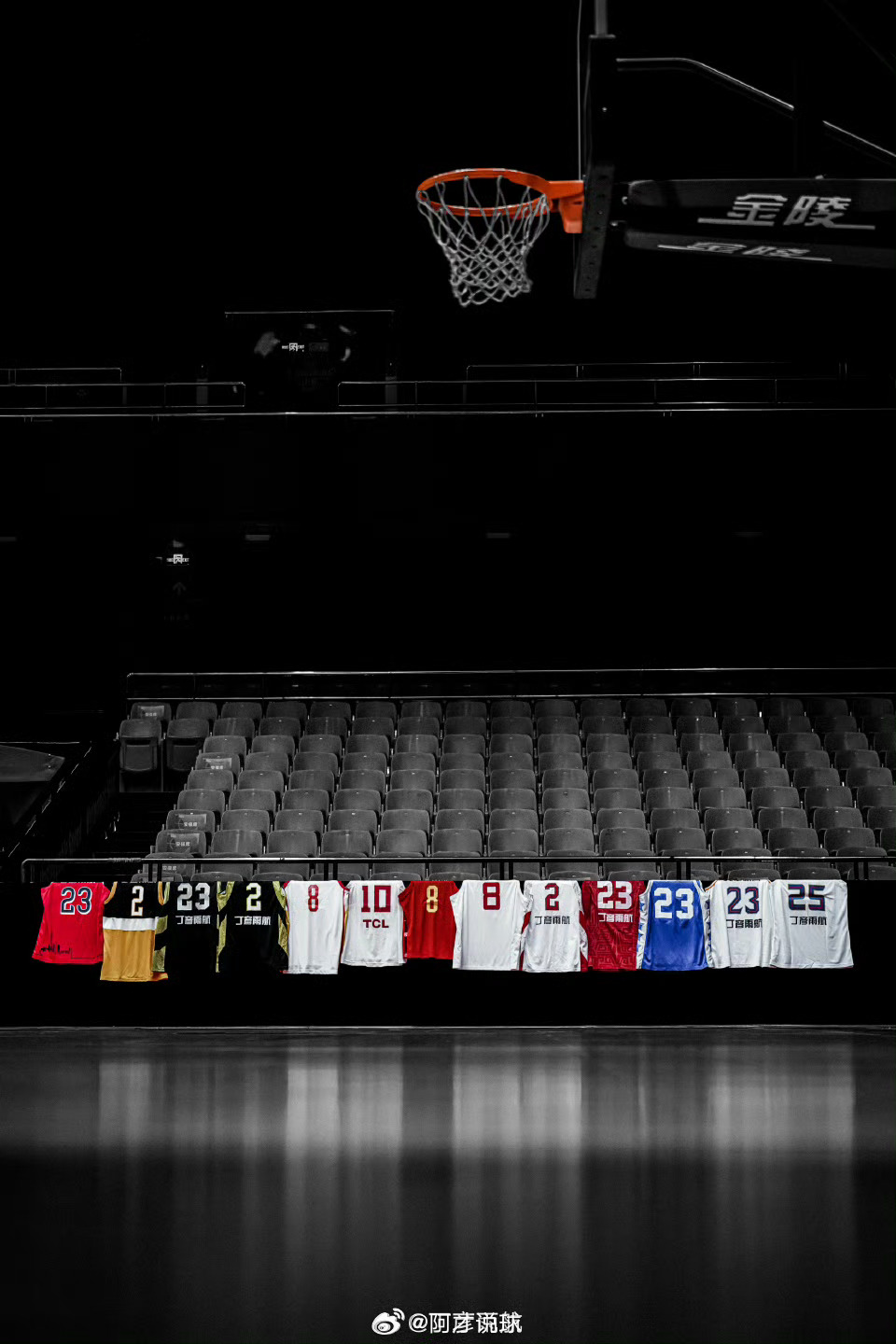 丁彦雨航社交媒体宣布退役：“2026.3.3丙午年正月十五”🥹😭“一代人的青