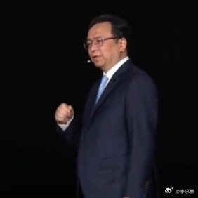 王传福谈用户不敢用辅助驾驶智驾兜底会成行业趋势吗 他点出用户对辅助驾驶存疑的核心