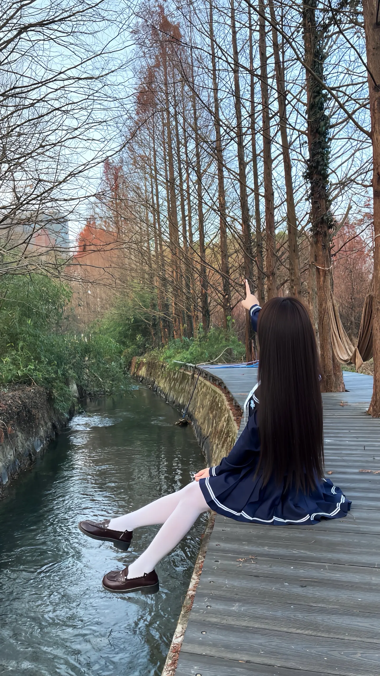 大部分人 都只是我生命中玻璃窗上划过的雨水