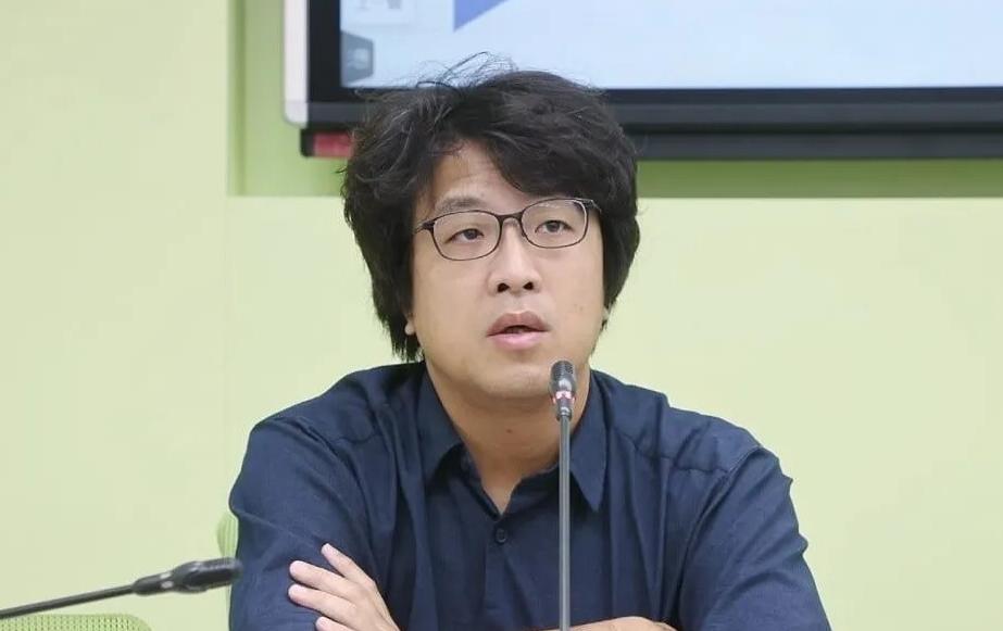 沈伯洋将被征召参选台北市长，民进党要放弃台北市？

据台湾方面消息，5月13日民