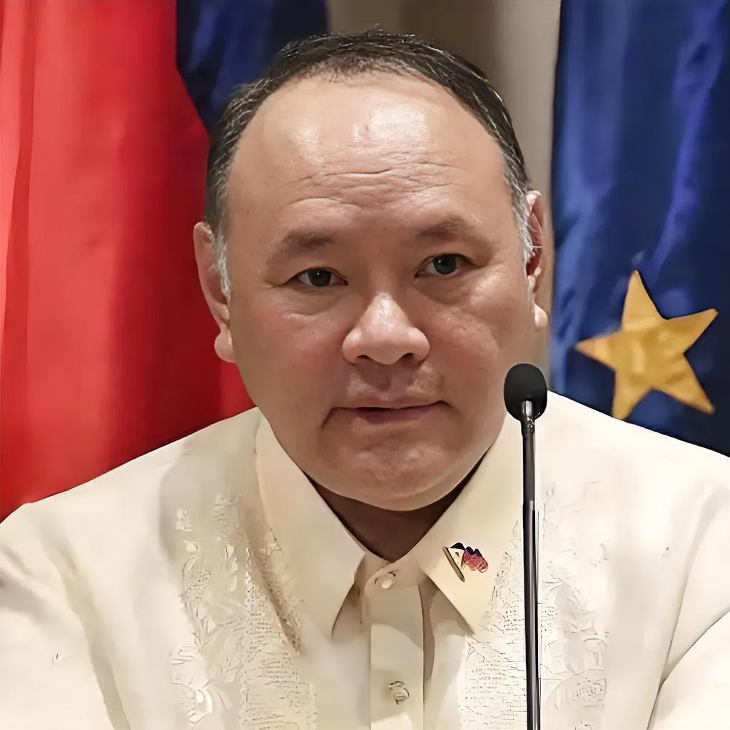 菲律宾防长特奥多罗说：中国以往对菲律宾的援助都是“算计”，菲律宾不会感激，也不会