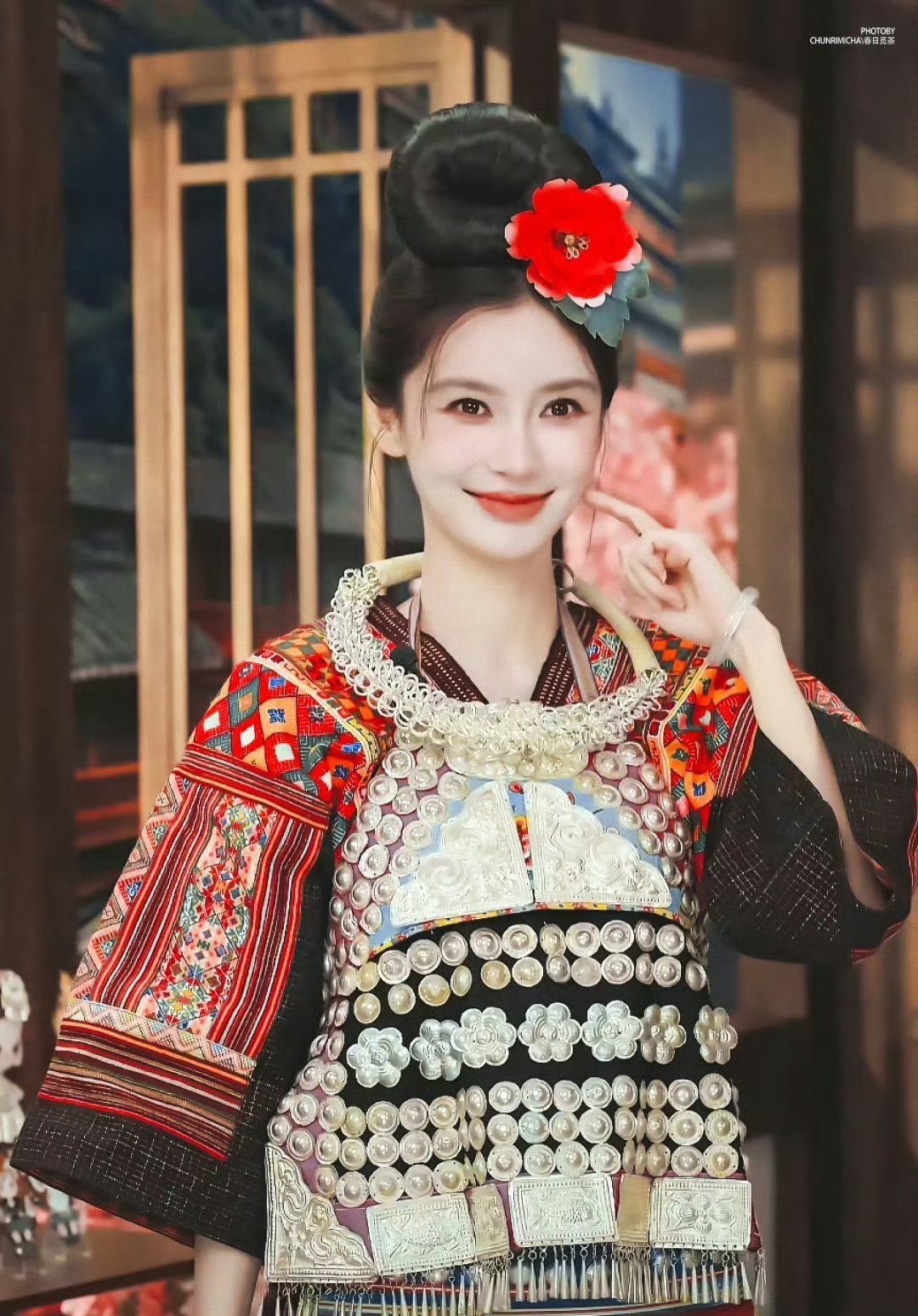 Angelababy14岁中华娘造型一组早年旧照再度走红，Angelababy十