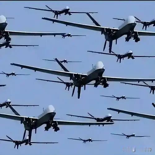 如何看待无人系统在军事中的应用
 
无人系统在军事领域的广泛应用，正彻底改写现代