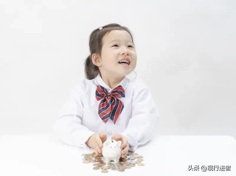 宁波林女士2011年为4岁儿子投保新华教育金保险，原计划用分红支付大学学费。20