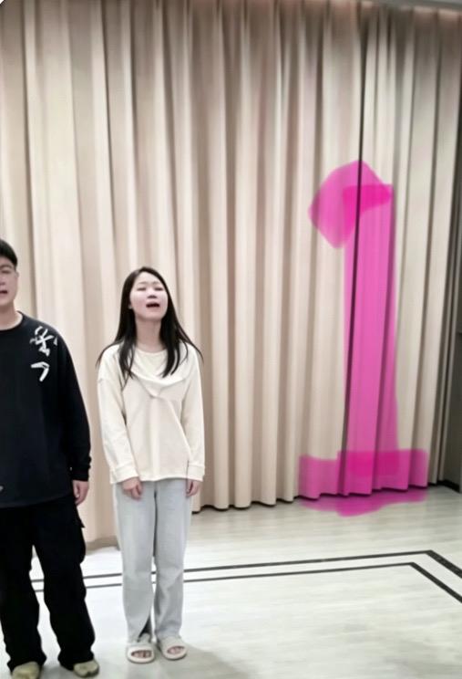 很多人分不清他们的关系很复杂，传宗接代不仅是传承一代和下一代后人。更是传承的家风
