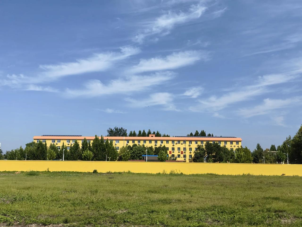 看看这张照片您知道是哪吗？
提示一下平谷大街