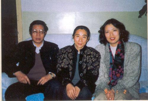 1991年，张清霖、林豆豆（林立衡）、张宁，三人时隔多年难得的私下留念。

照片