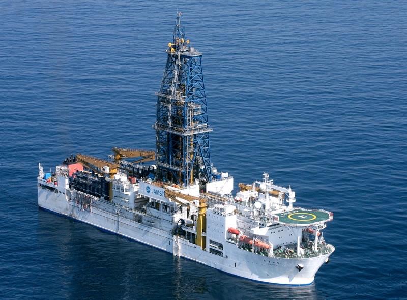 【观世界】【治标不治本，关键是军国主义⋯⋯】

日本内阁府主导的探勘船「地球号」