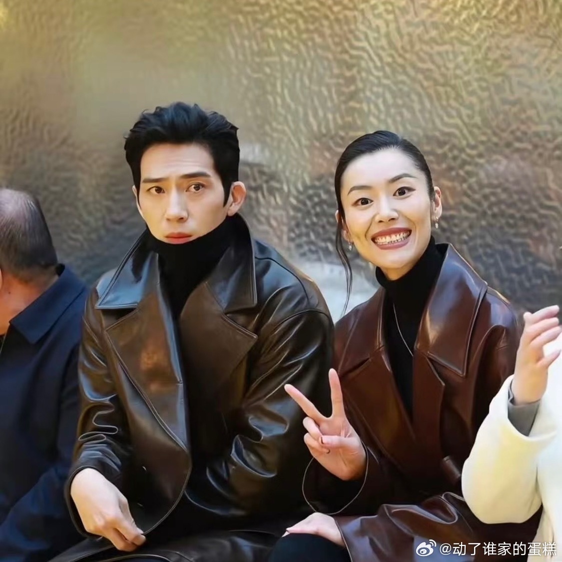 没见过真情侣要给剧内cp让道的cp粉庆幸刘雯不是何超莲，跳高点给你们上点眼药水就