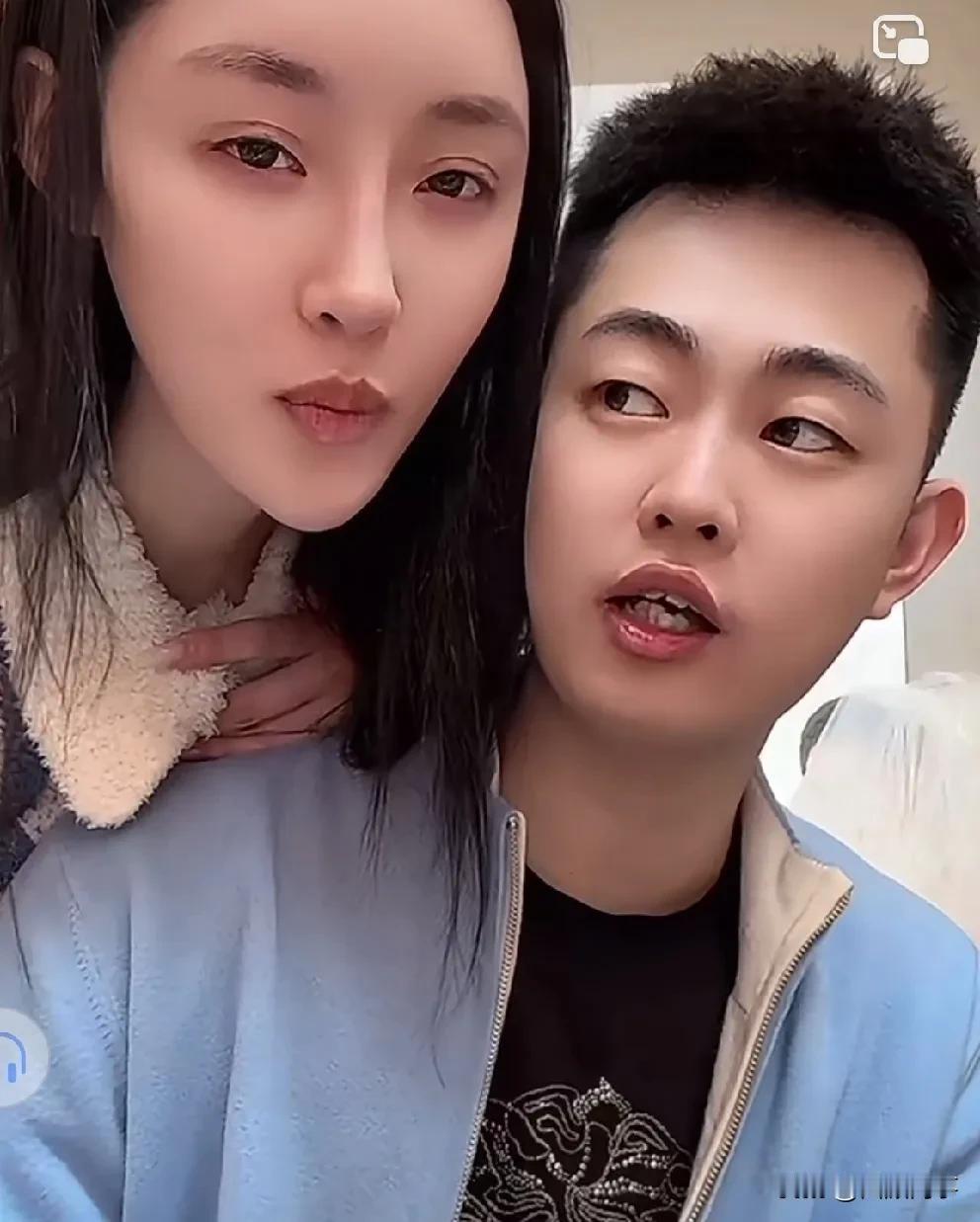 巴扎黑改名！

         巴扎黑现实姓名晏阳天，经历挫折后感觉名字取的太