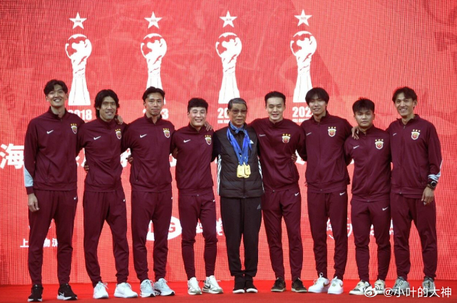 媒体人：休赛期海港引援力度或很大，续约加布里埃尔很重要12月9日讯 媒体人米奇兔