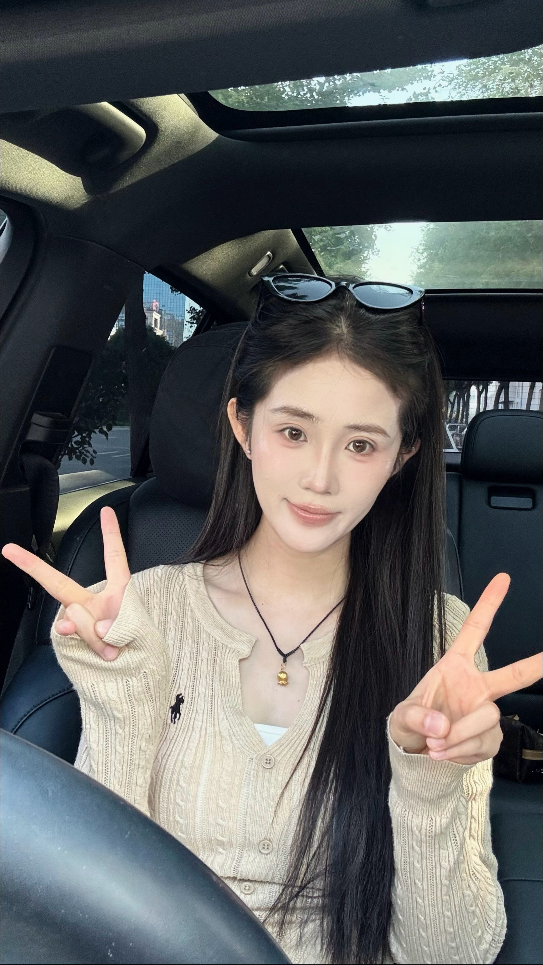 好想时间一直停留在这里一直年轻漂亮有钱[泪][泪]不想过生日啊啊啊啊啊啊啊啊啊 