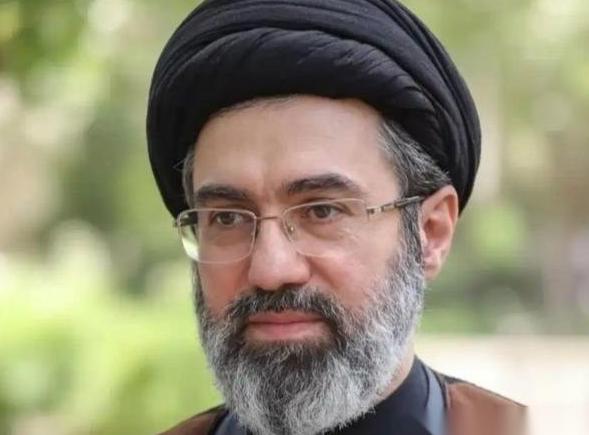 俄罗斯媒体揭露了一个真相，别再小看伊朗了，没航母没五代机，照样把美国拖进泥潭。