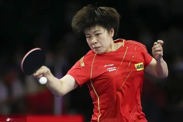 王艺迪苦练打削球手绝技见成效！终于掀翻桥本帆乃香！中国大滿贯八分之一决赛，王艺迪