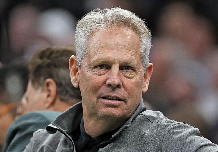 记者Law Murray：“孩子们请记住，唯一有效的摆烂是你只能有一点点烂。”战
