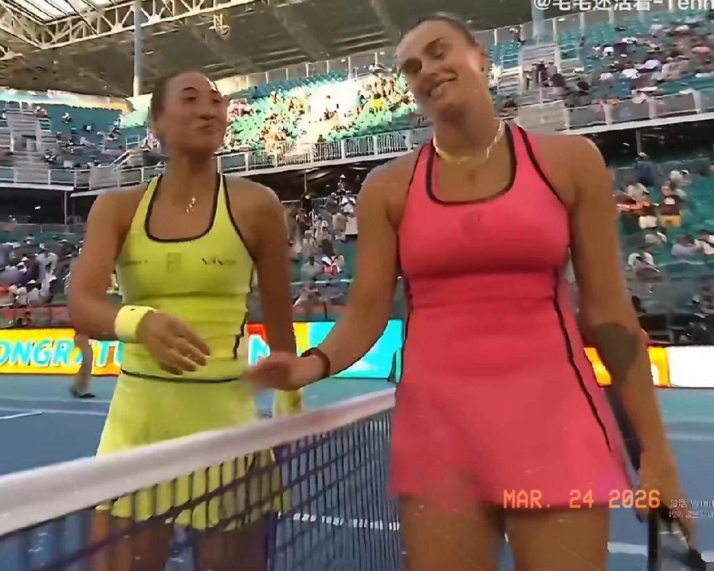 郑钦文止步16强！
刚刚结束的WTA1000迈阿密大师赛第四轮（16进8）一场比