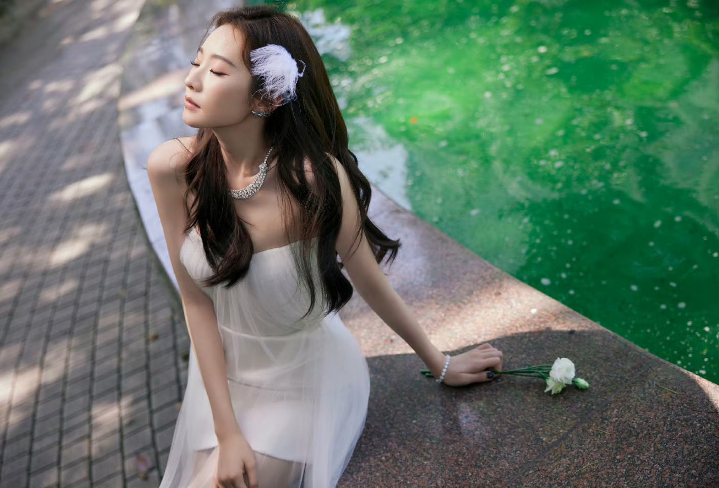 张艺凡～～张艺凡张艺凡