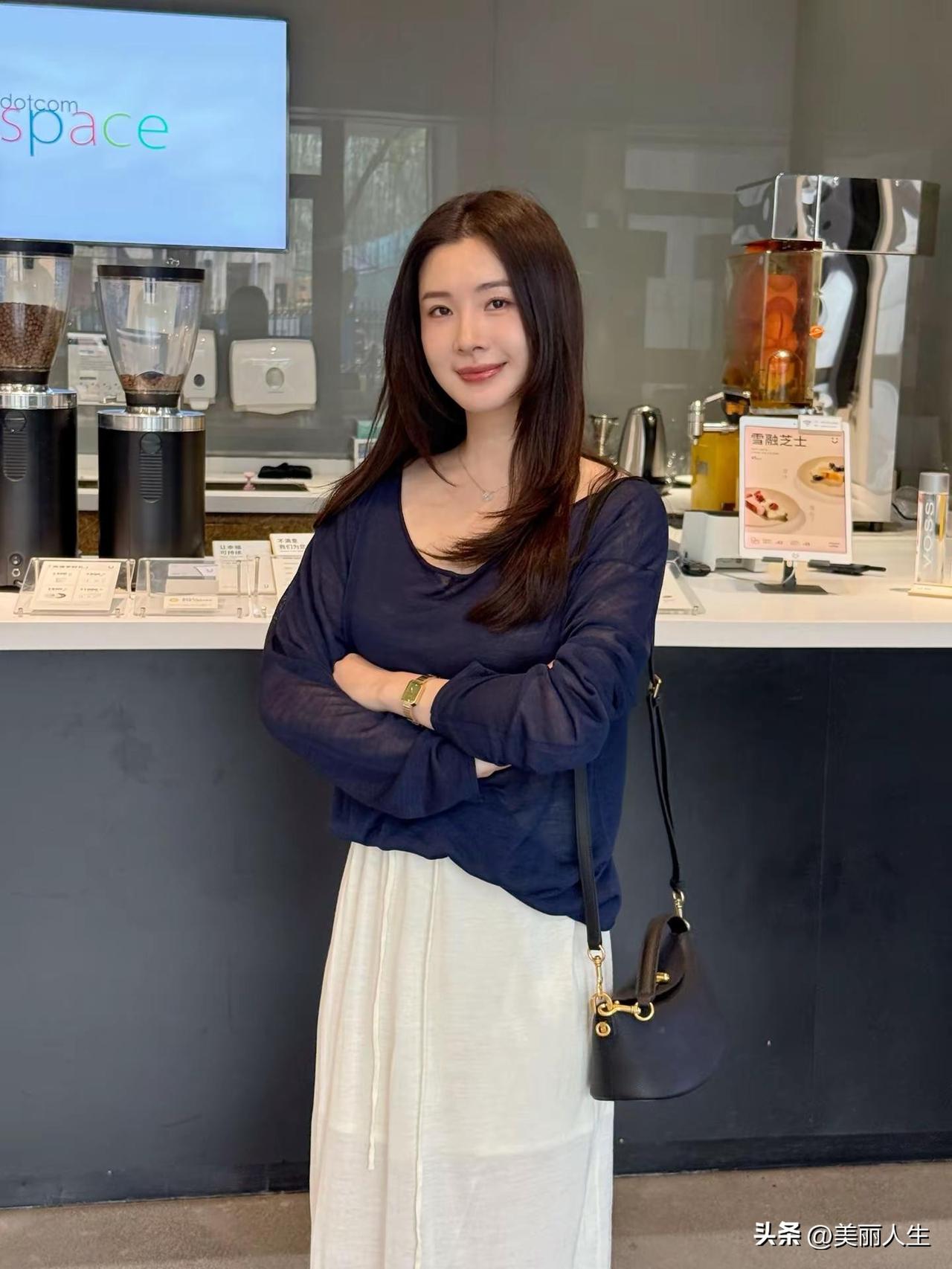 最近心情很复杂，但我一定可以坚持下去的