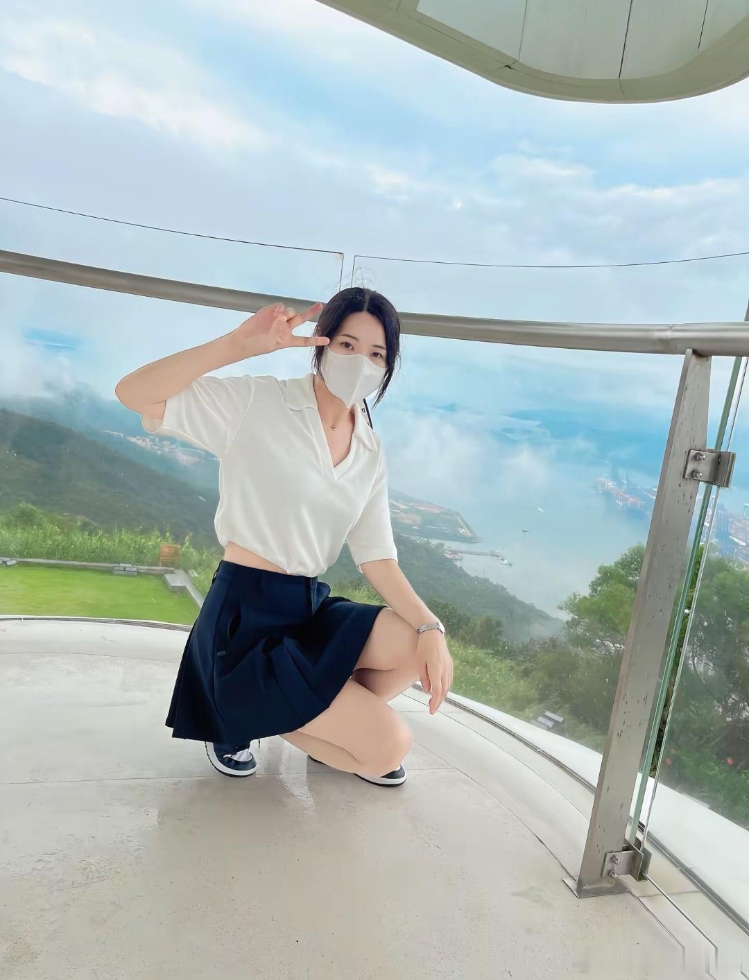 jk私影[超话] JK配AJ美女精彩人像[超话]  ​​​