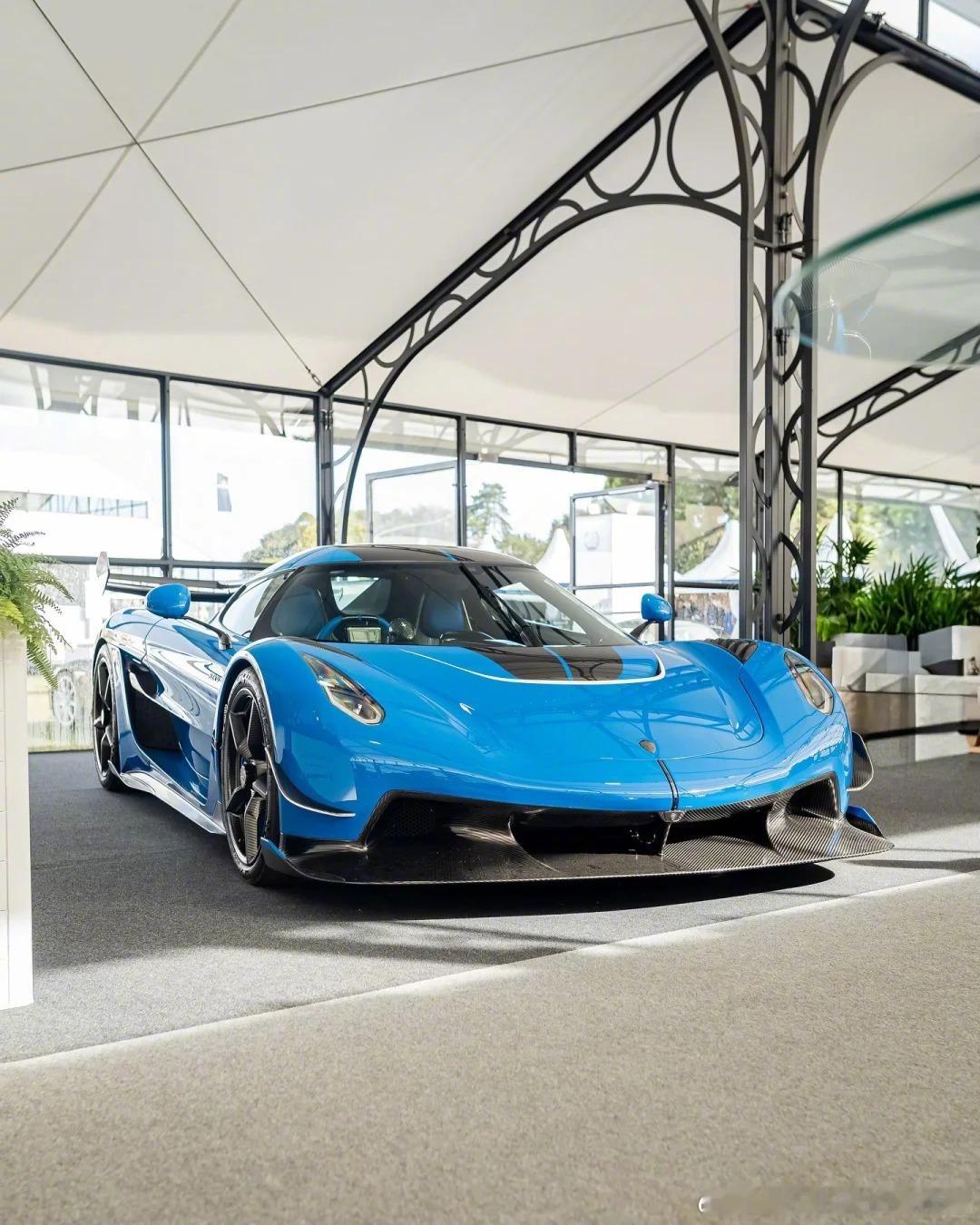 Koenigsegg Jesko，这个蓝色好哇塞啊 ​​​