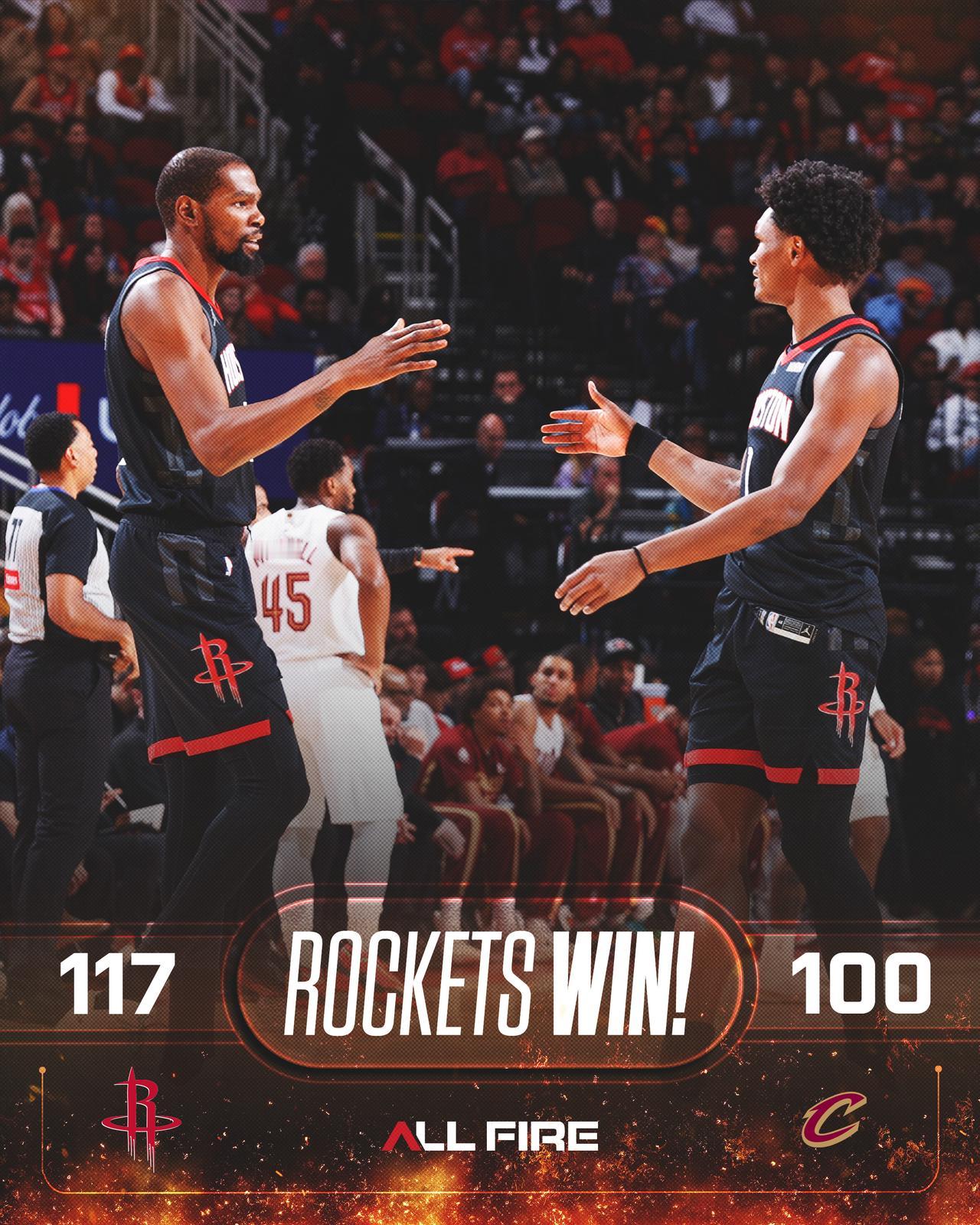 火箭今天真是一场酣畅淋漓的大胜啊！
只看比分最后“只”赢了17分，但最多领先30