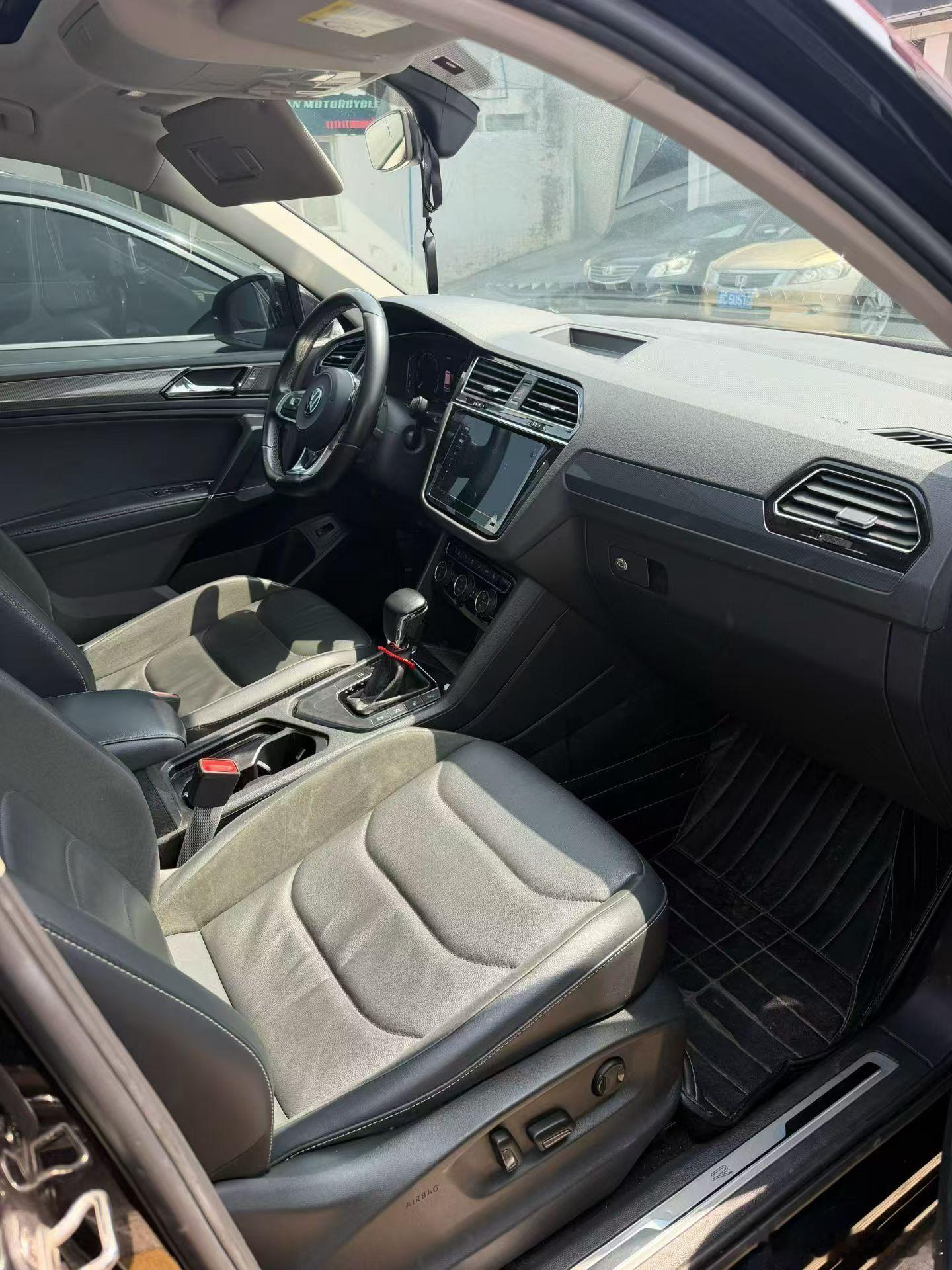 拿下2021年大众途观L 21款 330TSI 自动两驱R-Line越享版   