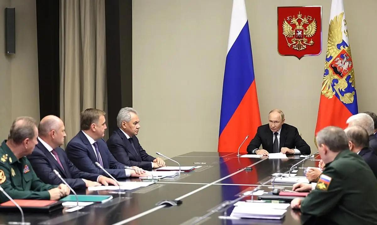 哈梅内伊一死普京紧急召见群臣，俄罗斯这次真被震撼到了

最近中东那边炸了锅，20