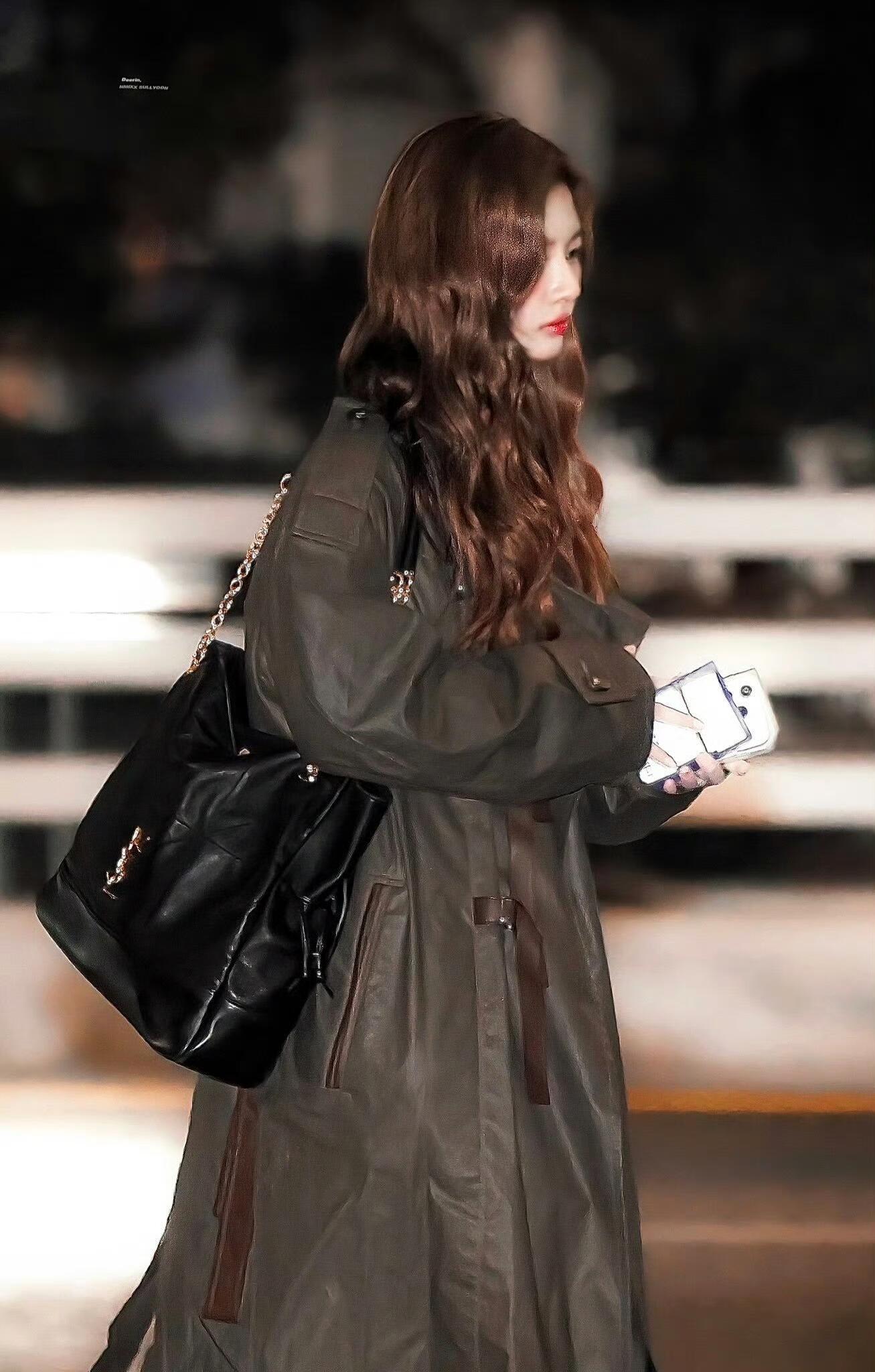 巴掌脸是什么感觉短中庭是什么感觉大眼睛是什么感觉高鼻梁是什么感觉九头身是什么感觉