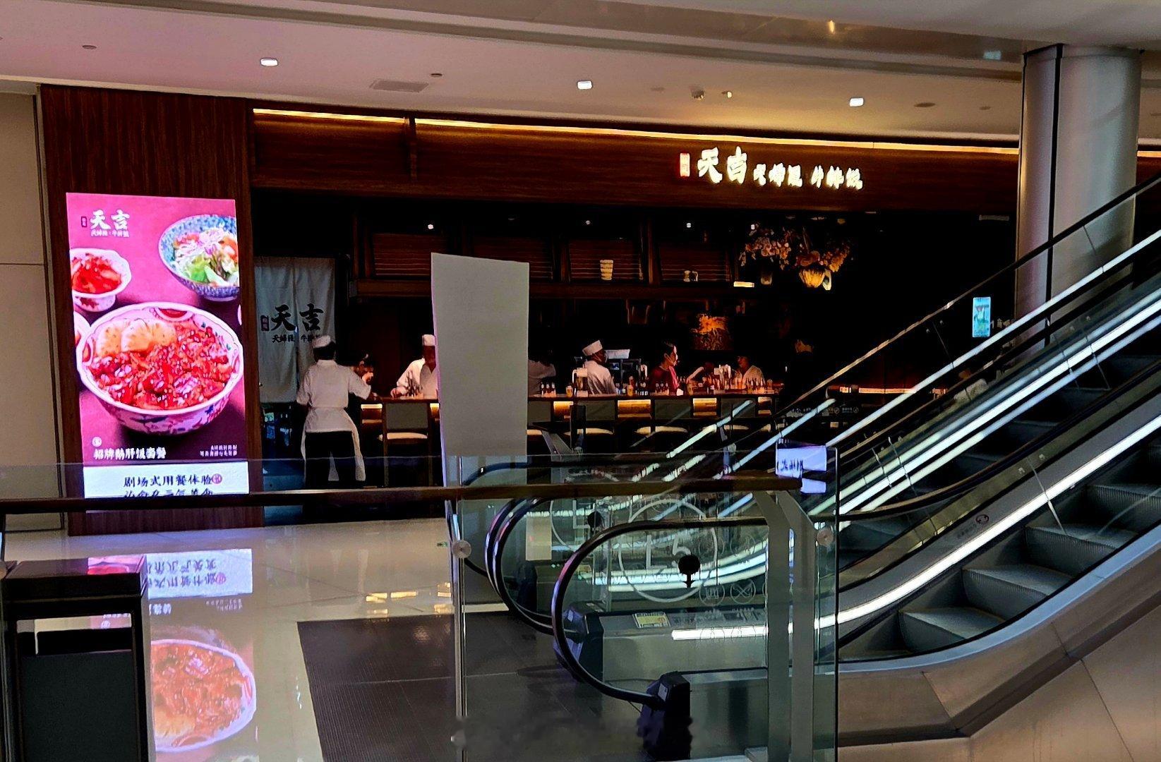 成都生活美食成都美食店分享美食成都逛吃逛吃手机摄影爱好者烟火成都，总有你喜欢的美