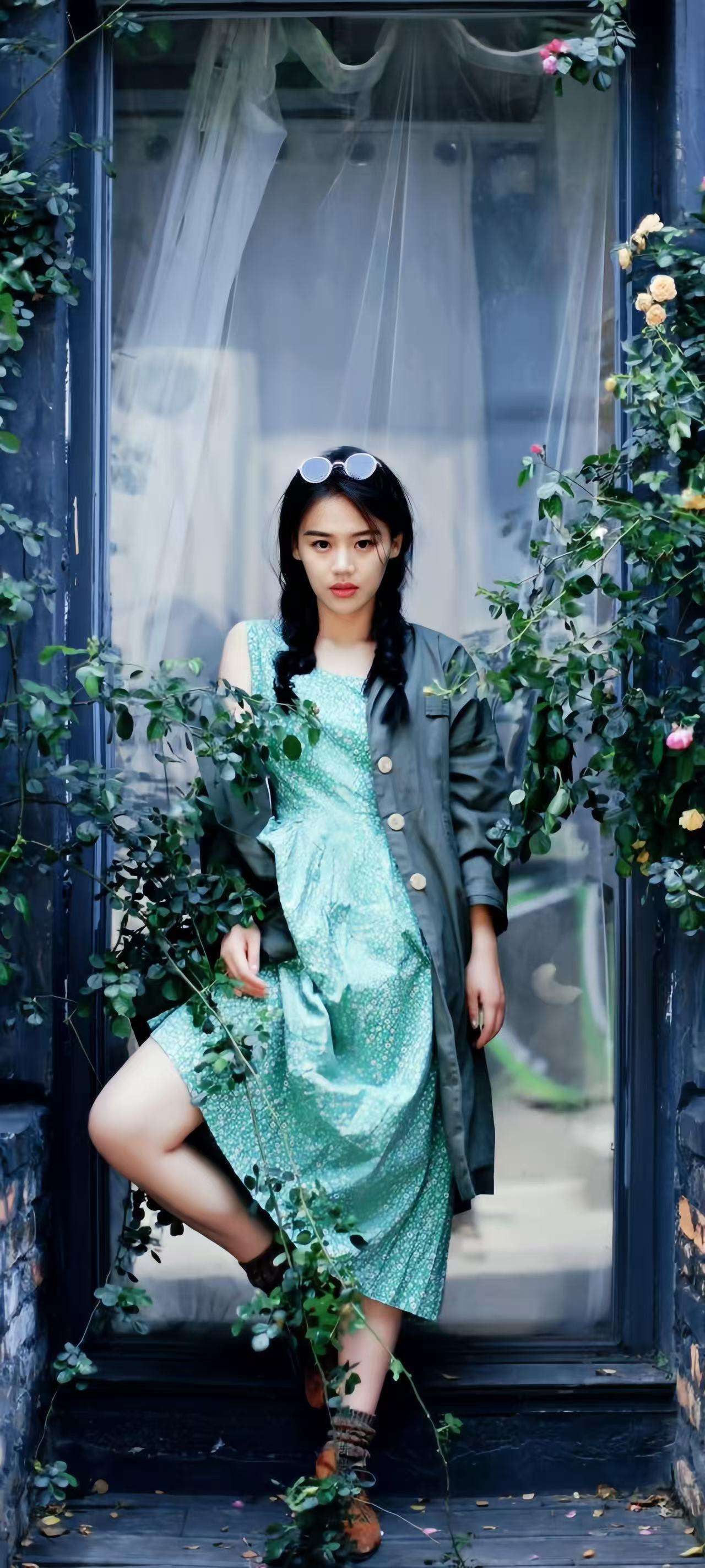 国产爱情电影终于有女凝视角了 镜头语言的变化是最诚实的，以前爱情片的镜头总是从哪