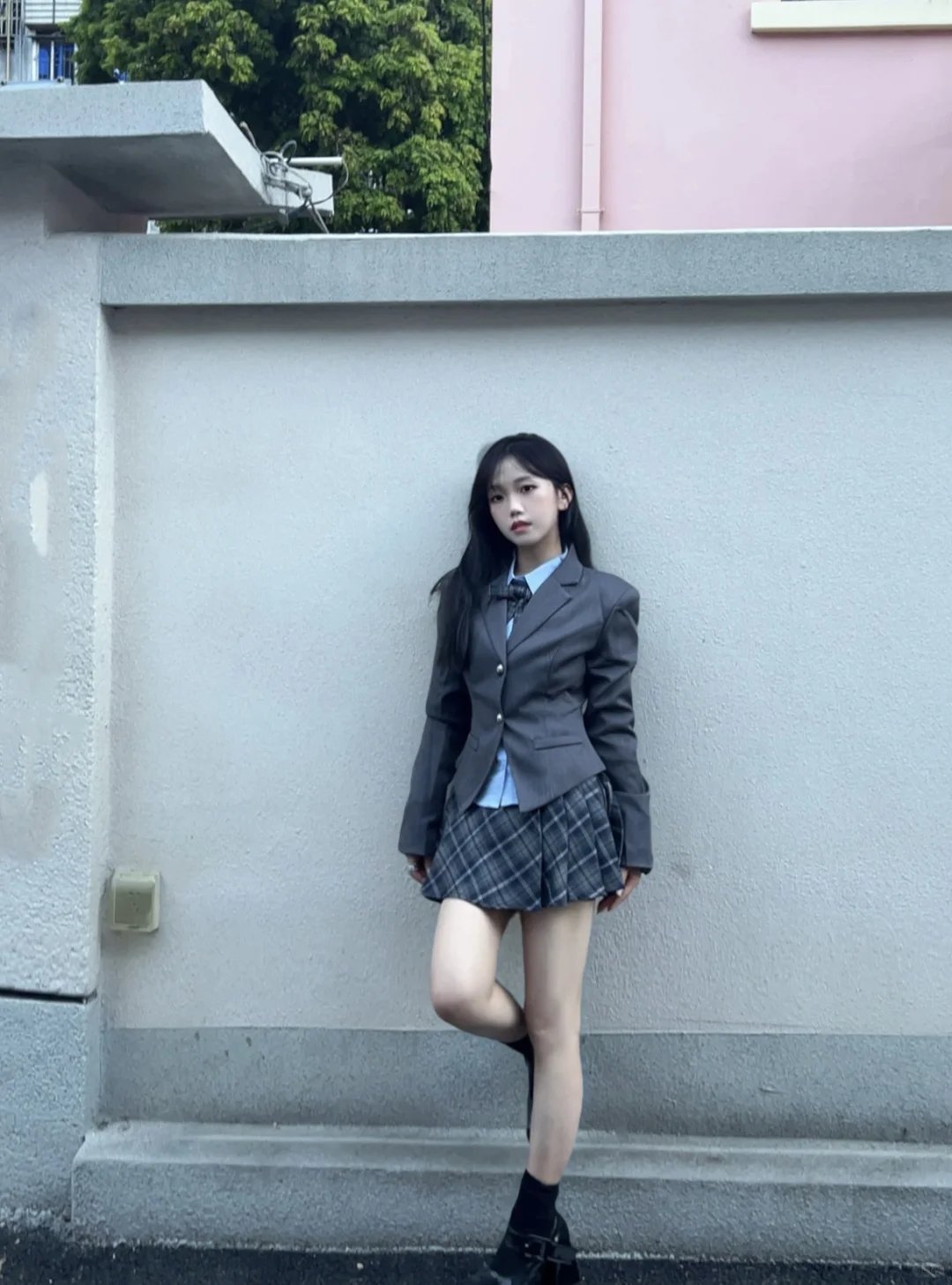 有点像坏学姐