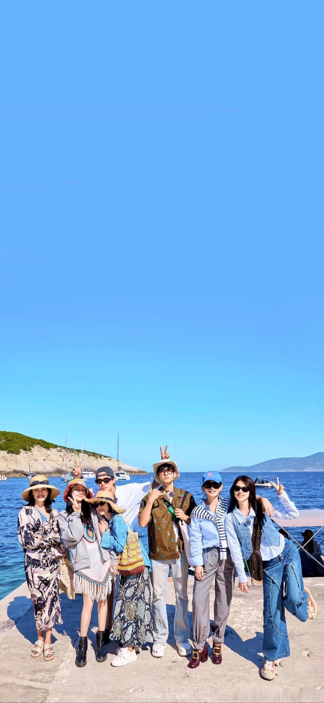 #花少团旅行搭子具象化#这就是花少团，情绪价值其余的也太足了，而且能够体会到大家