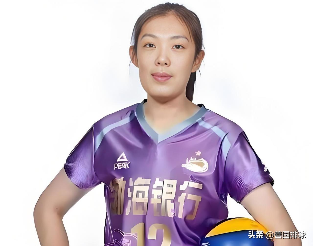 天津女排联赛要想争夺冠军，主二传还得是孟豆，朱航霆不适合。天津女排以第五名的成绩