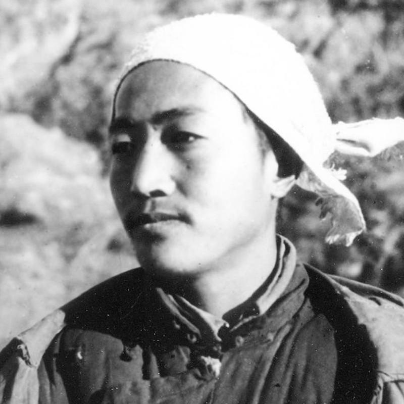 邵子南（1916—1955），原名董尊鑫，四川资阳人，现代著名作家、革命文艺工作