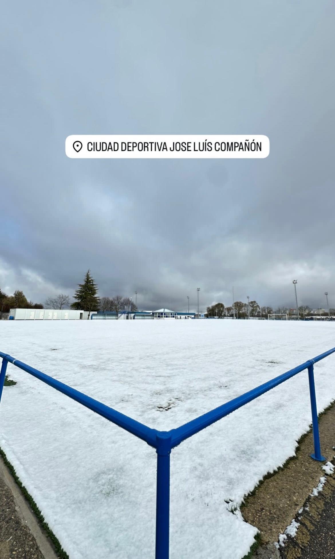 跨年制是没法实现的！北方冬天怎么踢球啊！ 