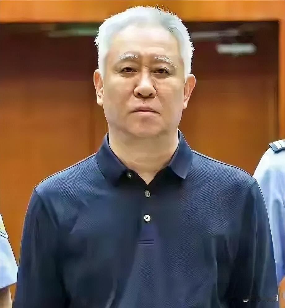 许家印许老板
大家也通过新闻看到了，广东省深圳市中级人民法院一审判处恒大集团创始