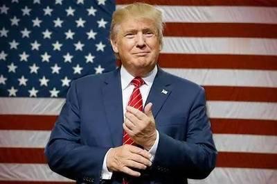 谁能想到，特朗普家族获得豁免！
美国总统的权力，居然能被玩成专属“免罪金牌”，特
