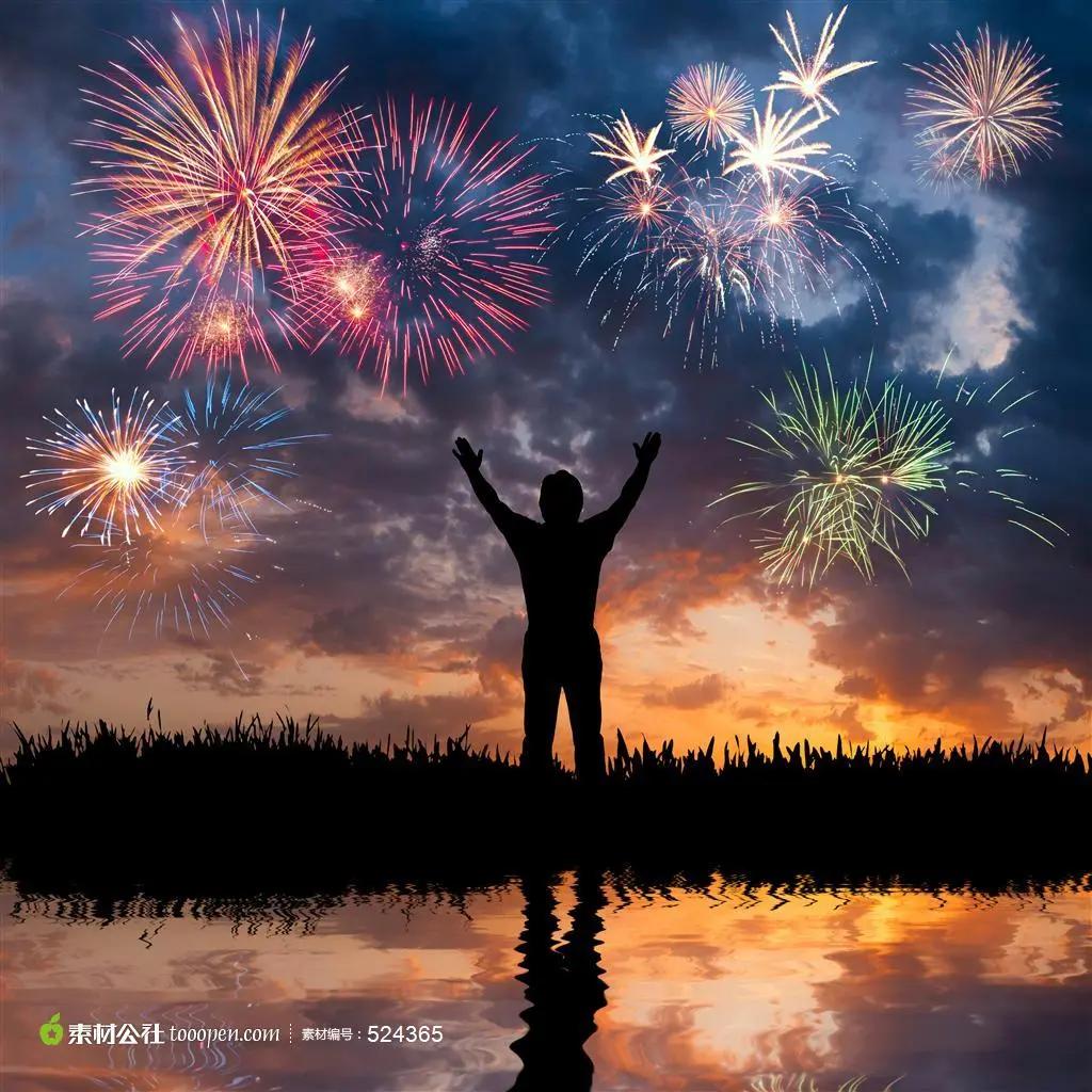 全网刷屏！烟花照亮枯树瞬间开花，这才是新年最治愈的浪漫
 
除夕夜烟花漫天，一组