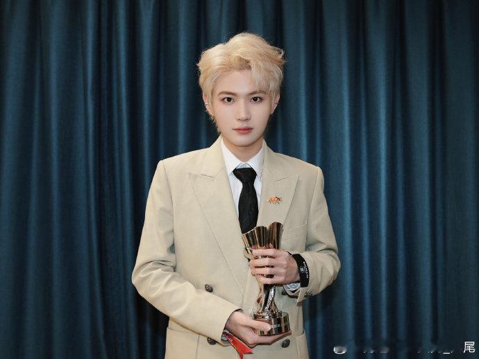 九尾过两天直播九尾过两天播缓解缓解 好好休息！ 