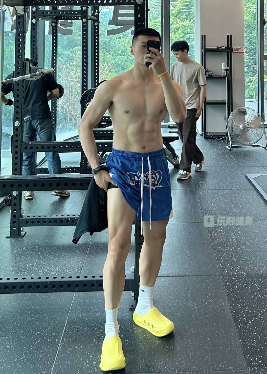 规律训练，保持状态