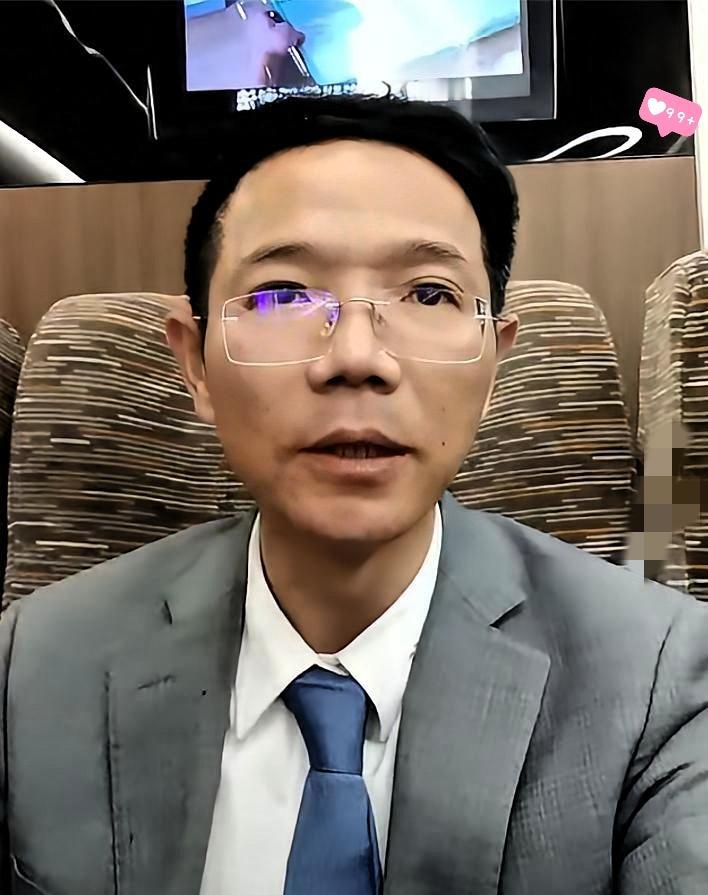 李律直播时说的这段话，真的戳中了成年人最通透的处世智慧——无视烂人，才是对恶意最