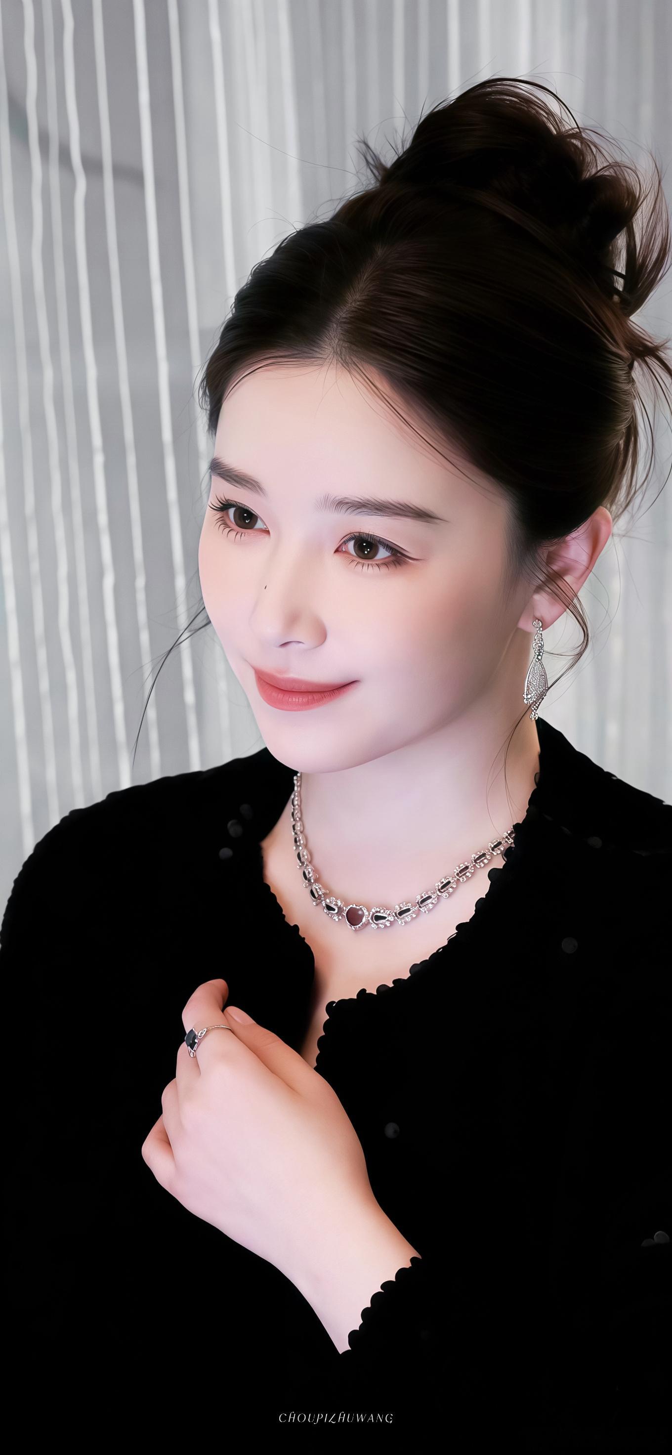 阚清子驰援广西阚清子驰援广西的物资太走心了，连女性刚需用品都备全，真的暖到心坎里