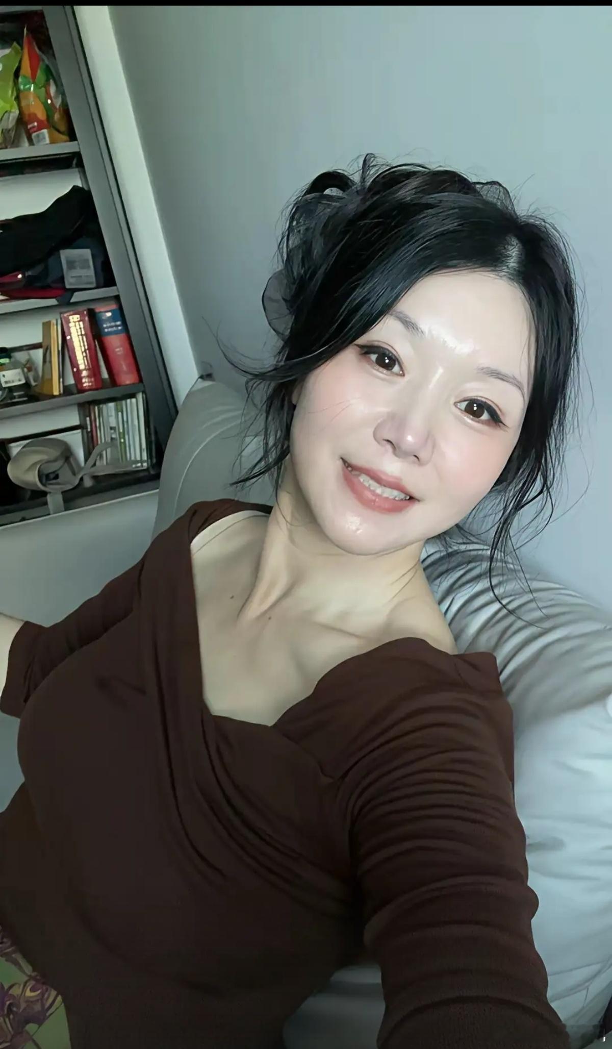 有人会喜欢这种类型的姐姐吗？ 