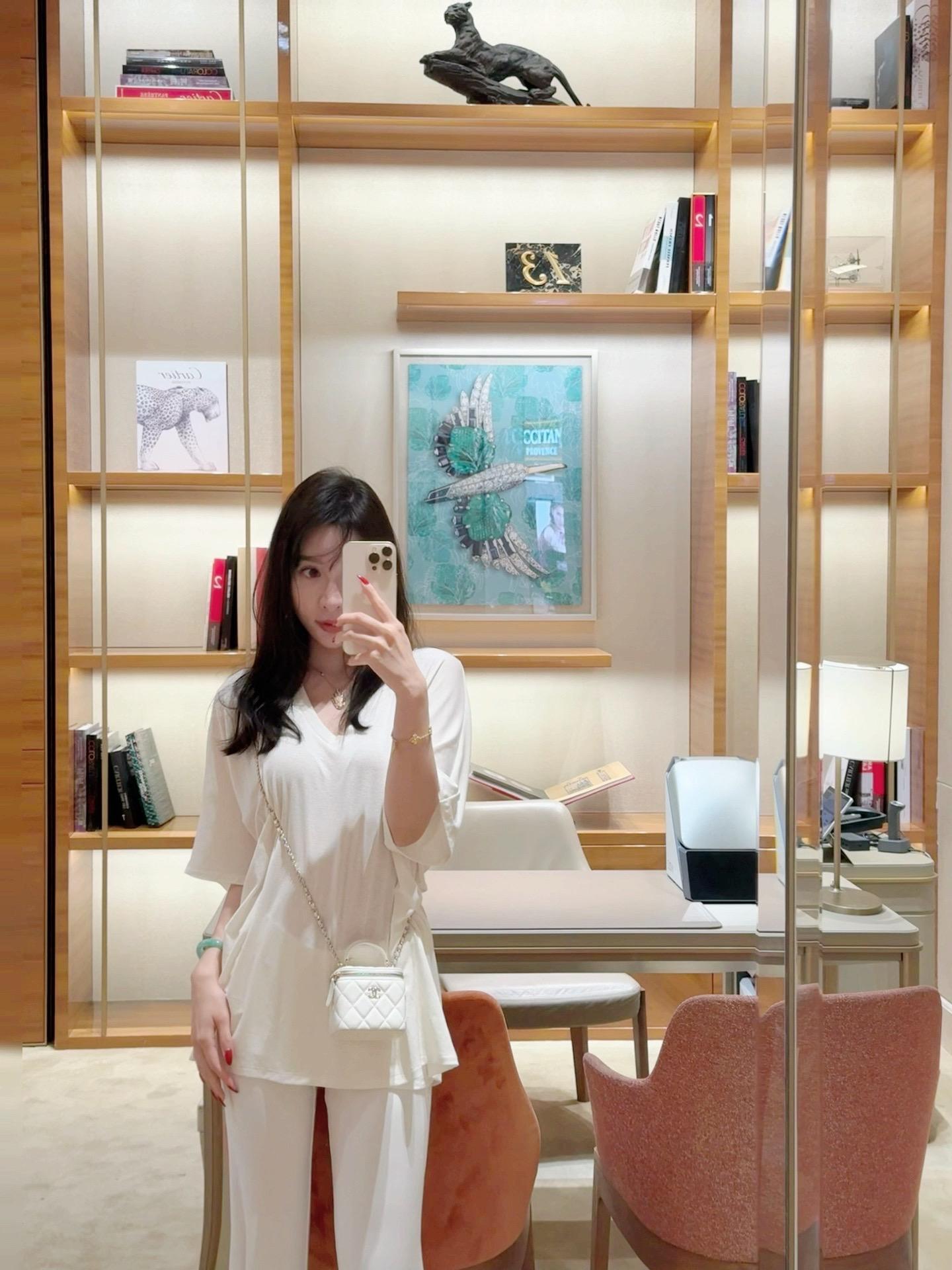 价值不够的时候 真诚不过是天秤上的羽毛