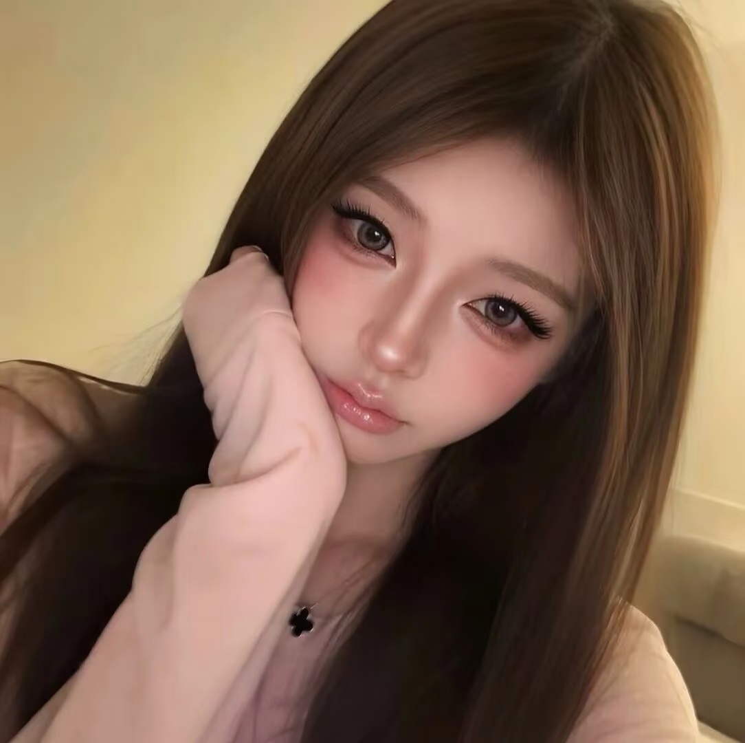女生头像女生头像背景图 𝐖𝐞𝐂𝐡𝐚𝐭头像｜氛围感头像｜头像分享｜女生