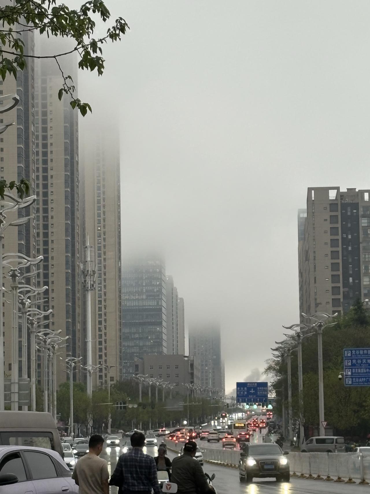 大雨过后的武汉