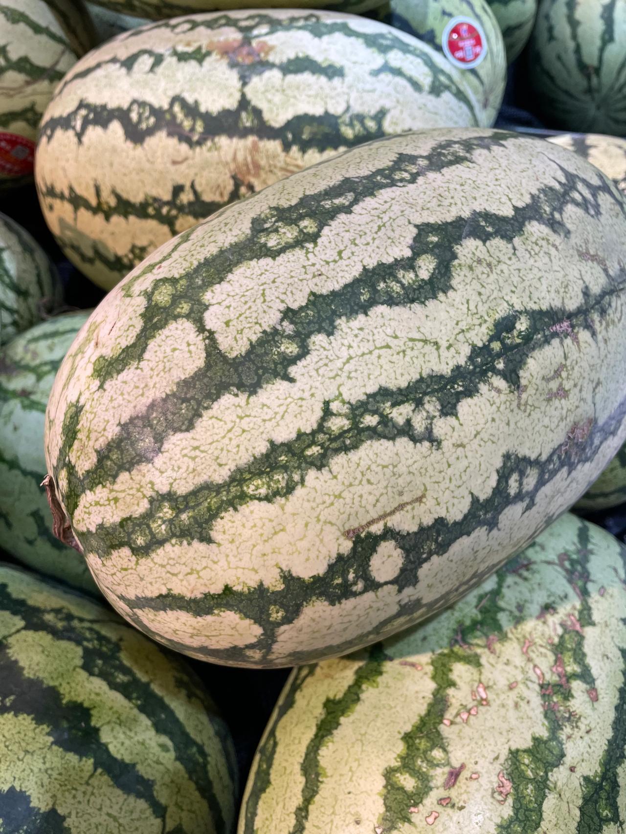 最近车圈其实也非常热闹，而且感觉还有点似曾相识，产品卖得不好就说是友商黑他，现在