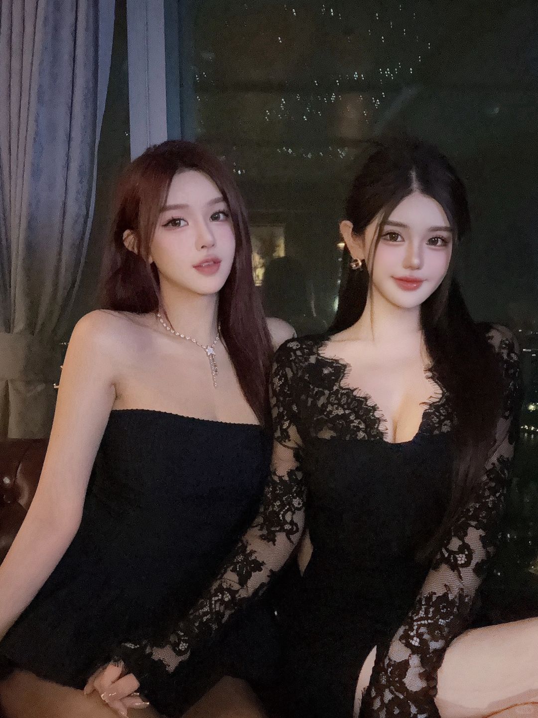 姐妹聚会就是要拍照啊