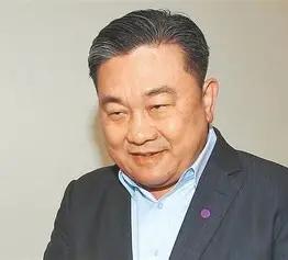 顽固“台独”分子王定宇6月14日针对国民党籍民意代表陈玉珍出席海峡论坛一事大肆攻